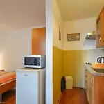 Strazan Guest house 3*