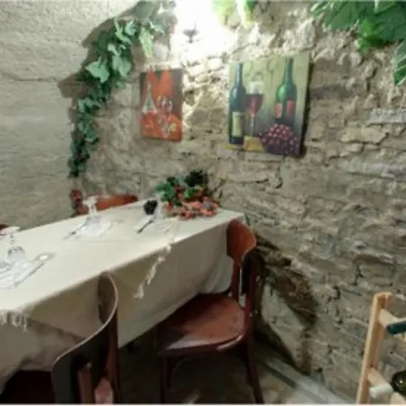 Guest house Strazan
