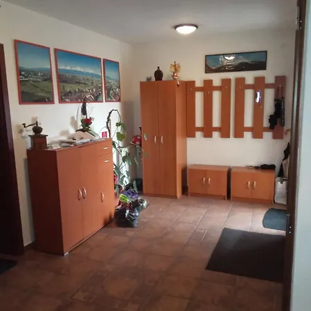 Pensionat Strazan 3*